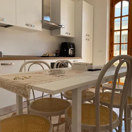 Semesterbostad Casa Palmina *